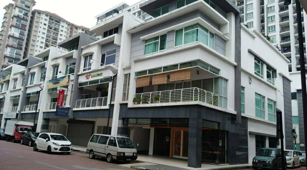 Zenith Corporate Park,SS7,Kelana Jaya,PJ,Office