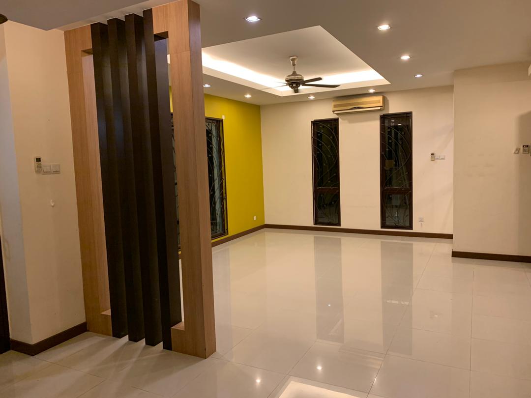 BRP 5,Bukit Rahman Putra,3 Storeys Bungalow