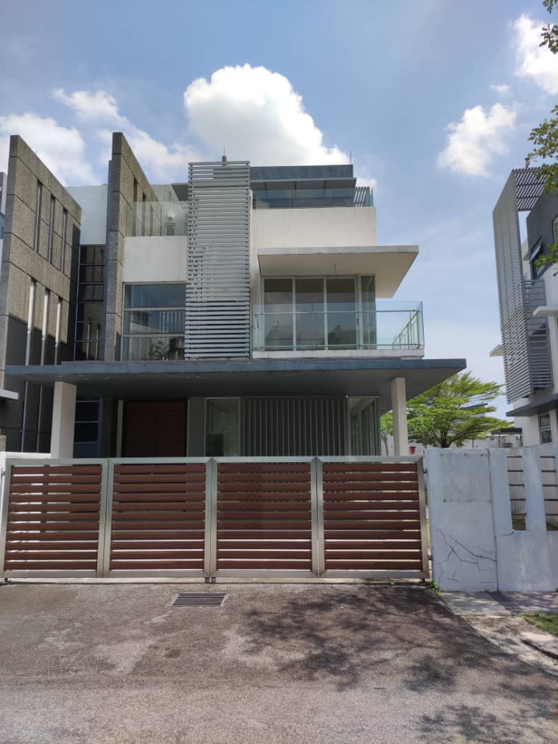 Nova,Seri Utara,Jalan Kuching,3 Storeys Semi-D