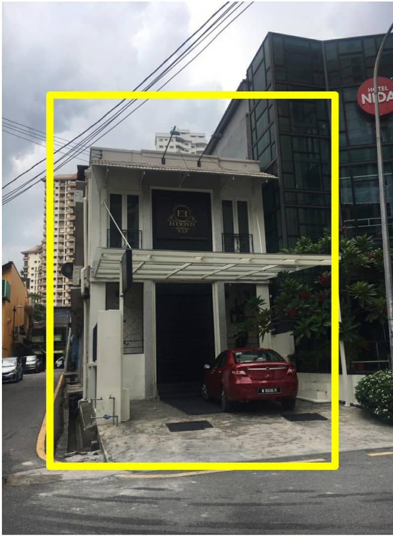 Jalan Berangan,Bukit Bintang,2 half Storeys Shop