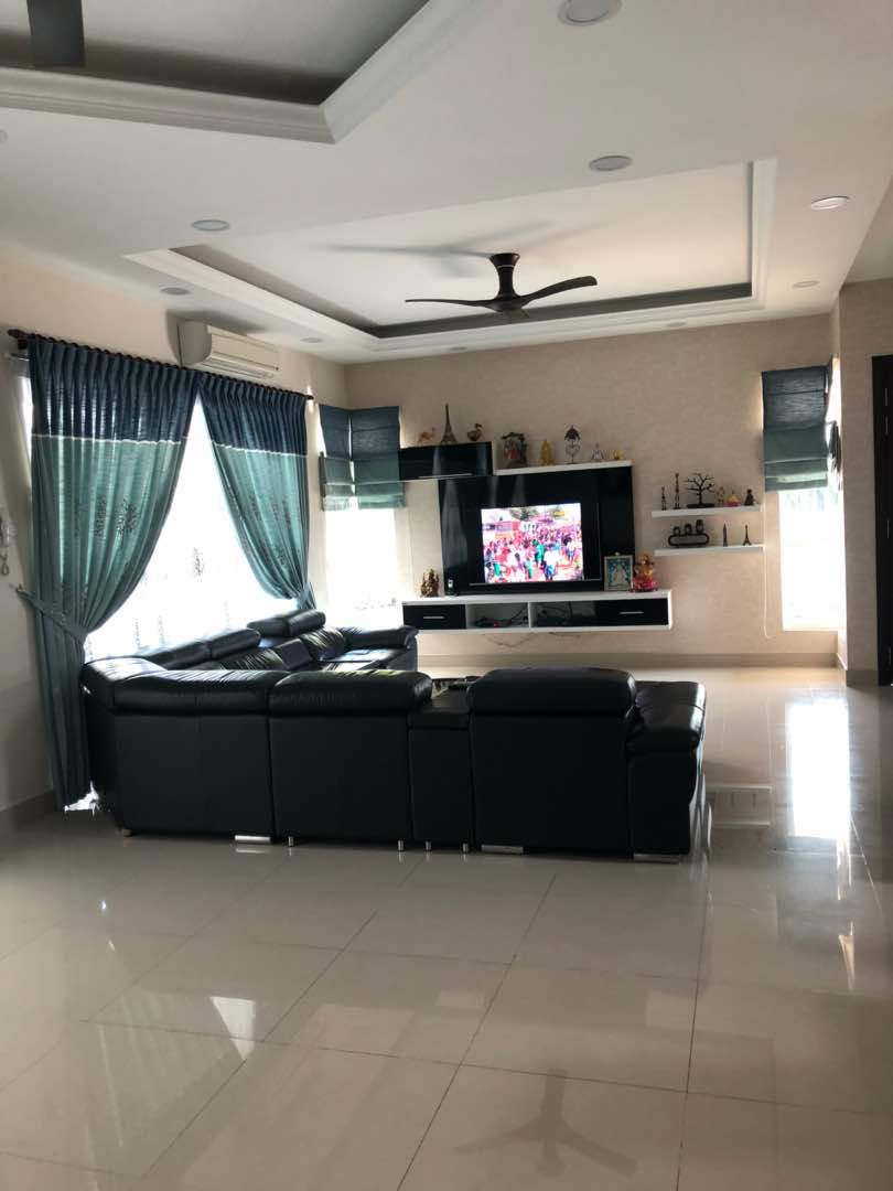Idaman Hills,Selayang,2 and half stys Bungalow