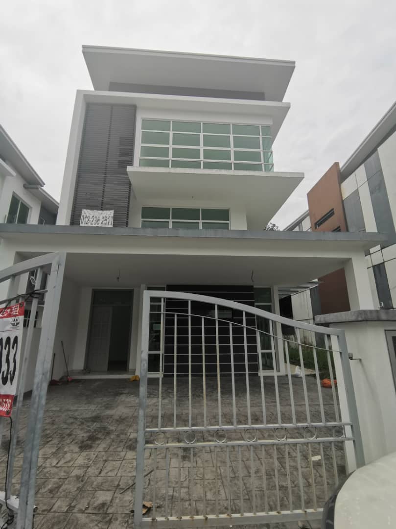 Taman Mahkota Mutiara,Mahkota Cheras,Bungalow