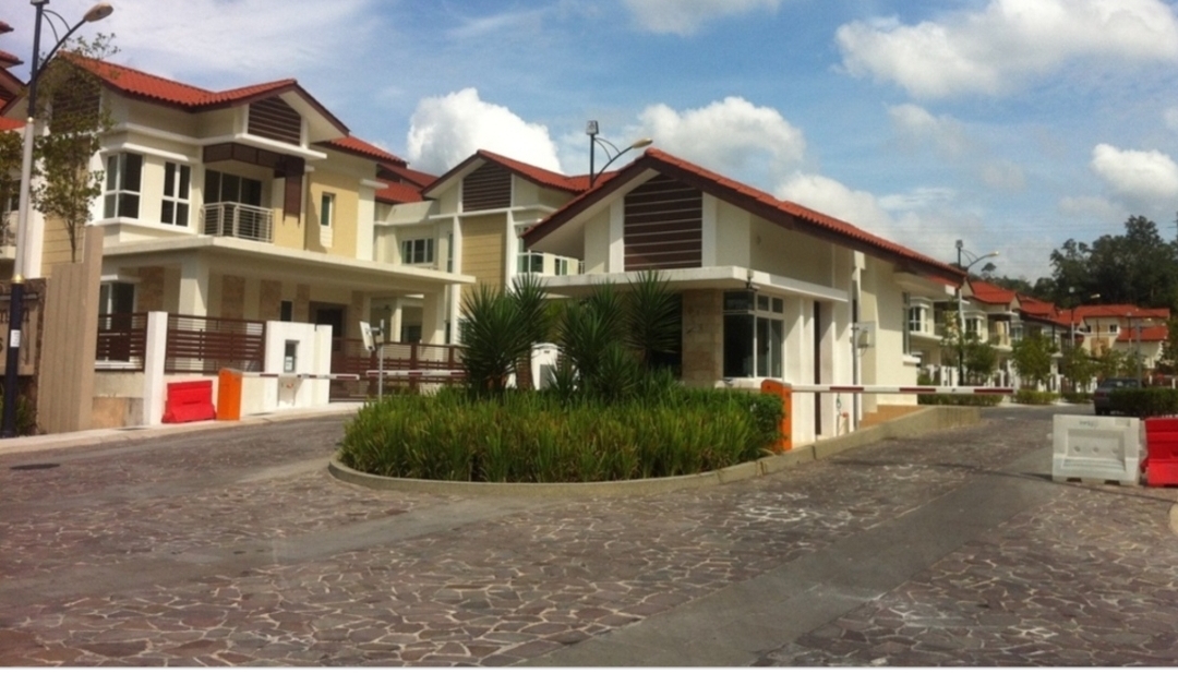 Idaman Hills,Selayang,2 stys Bungalow
