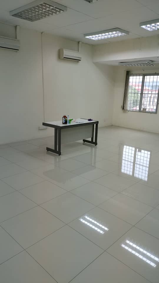 Medan Putra Business Centre,Menjalara,Office
