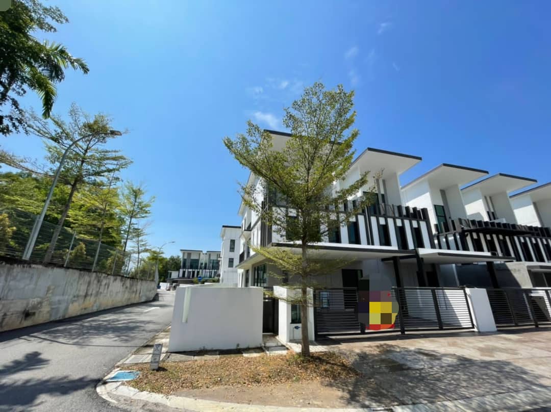 Kalista Park Homes,Bukit Rahman Putra,Sungai Buloh
