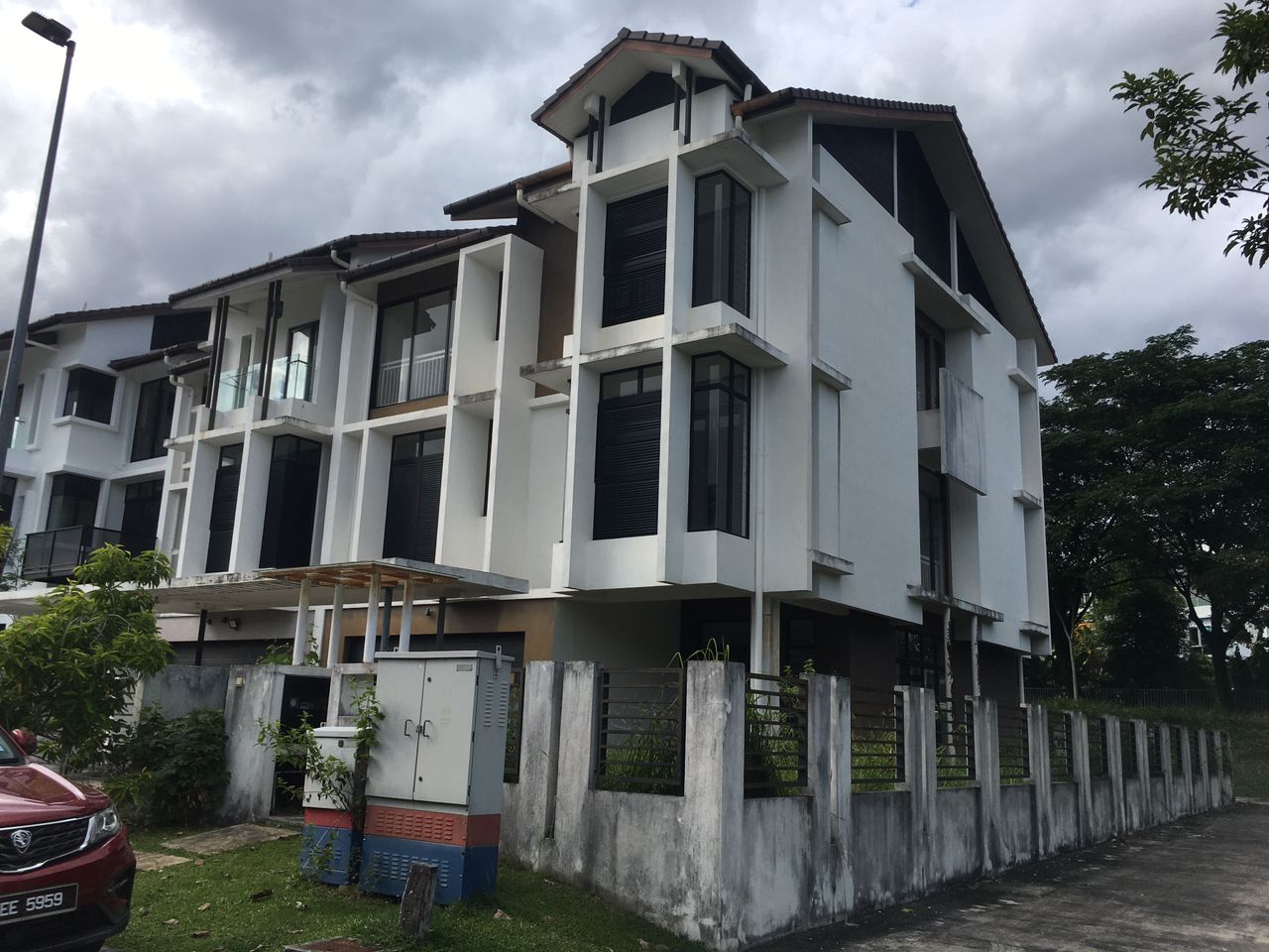 Maple Terrace,Denai Alam,3 Storeys Terrace House - photo 2