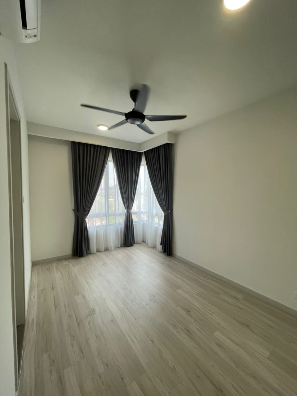 South Brooks,Desa Parkcity, Condo - photo 5