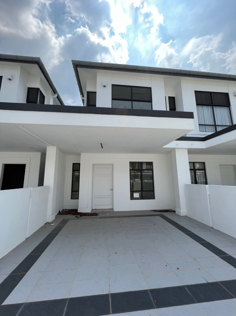 Eco Grandeur Graham Garden,2 Storeys Terrace House - photo 2