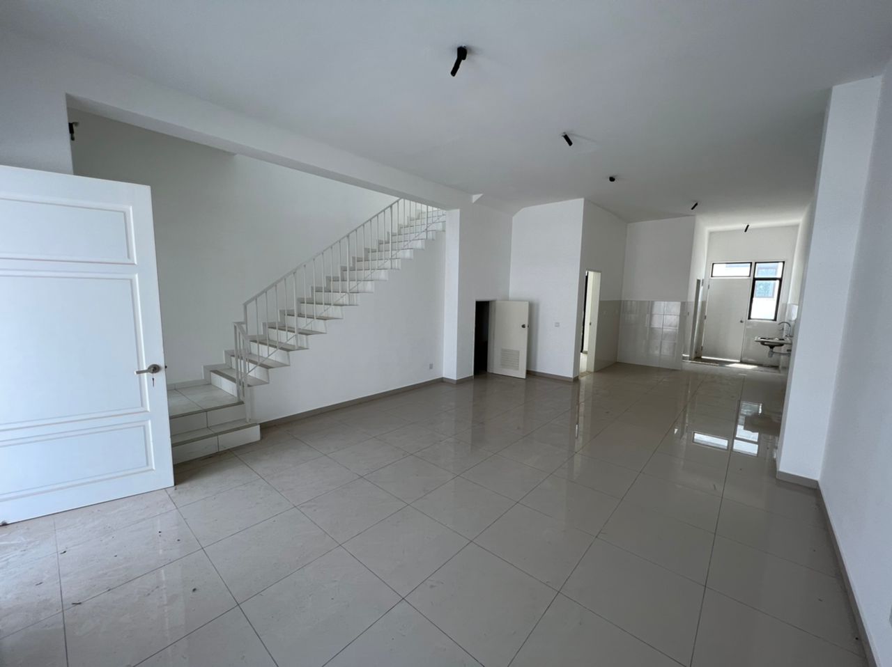 Eco Grandeur Graham Garden,2 Storeys Terrace House - photo 4