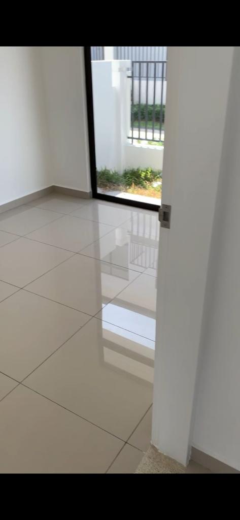 Graham Garden,2 Storeys Terrace House - photo 9