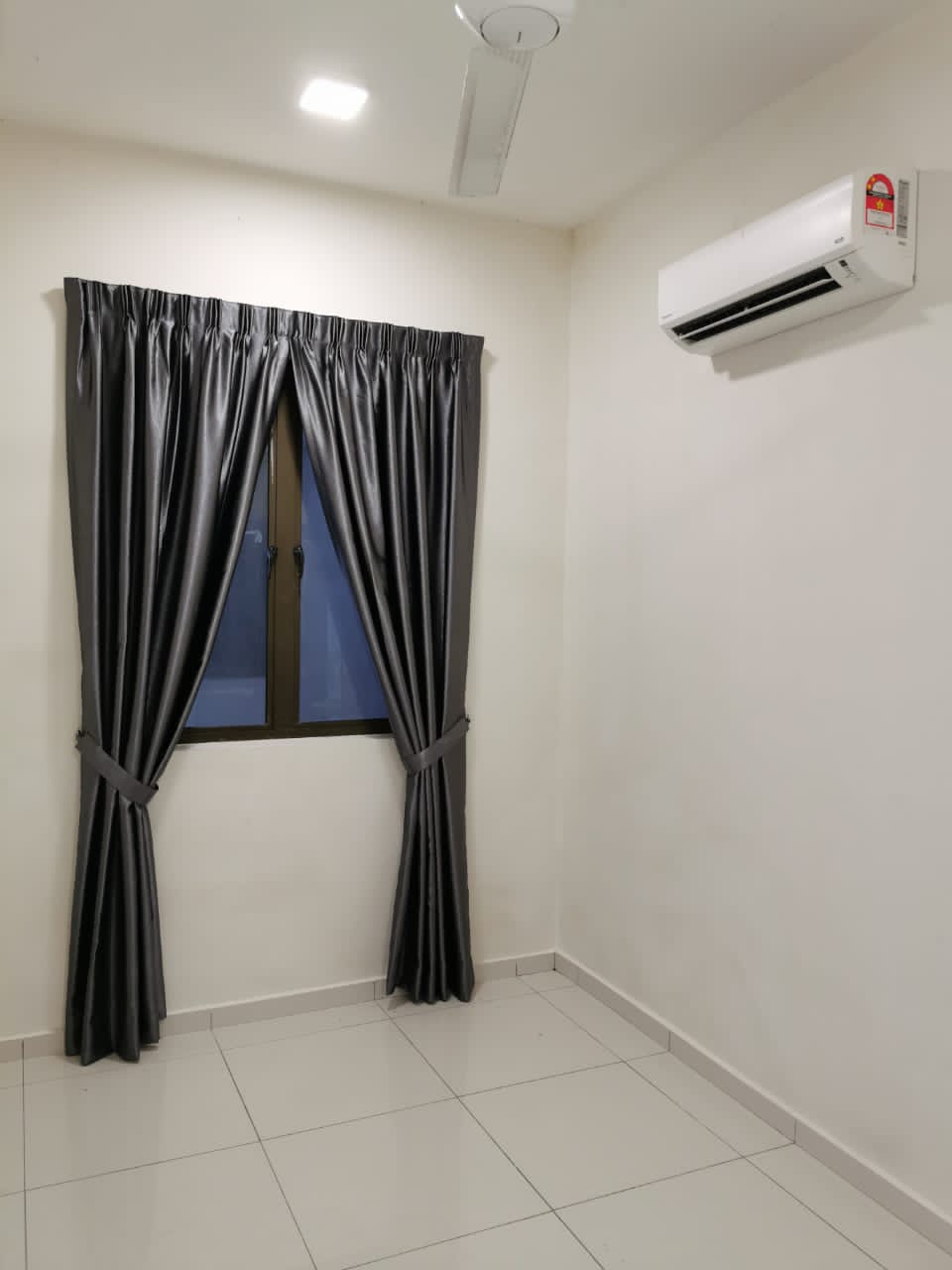 Suria Putra,Bukit Rahman Putra,Sungai Buloh - photo 4