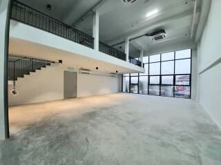 Emhub,Kota Damansara,Sungai Buloh - photo 10