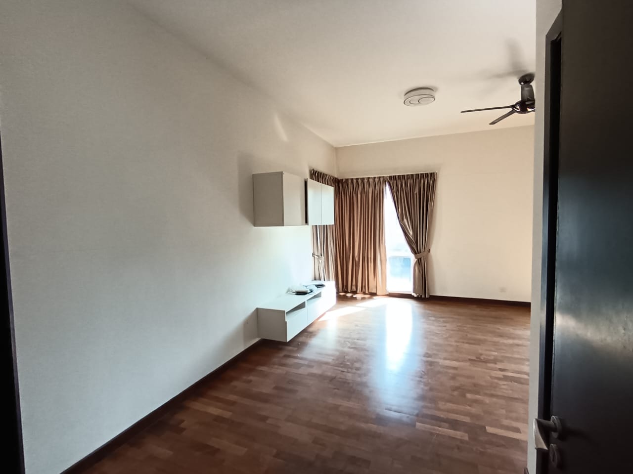 Villa Heights, Taman Equine, Seri Kembangan - photo 5