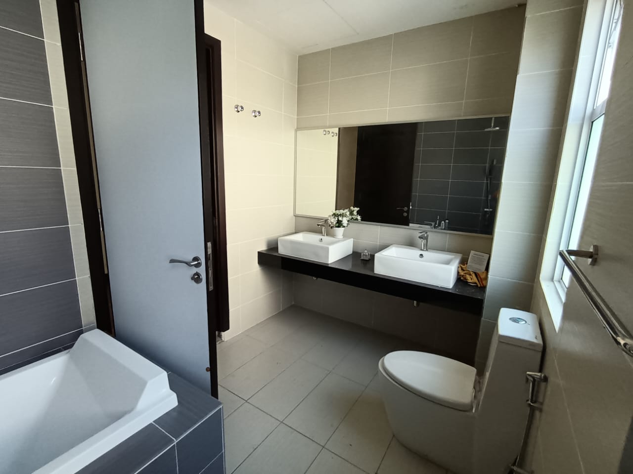 Villa Heights, Taman Equine, Seri Kembangan - photo 12