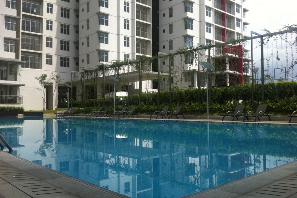 Mid Fields Condominum - photo 9