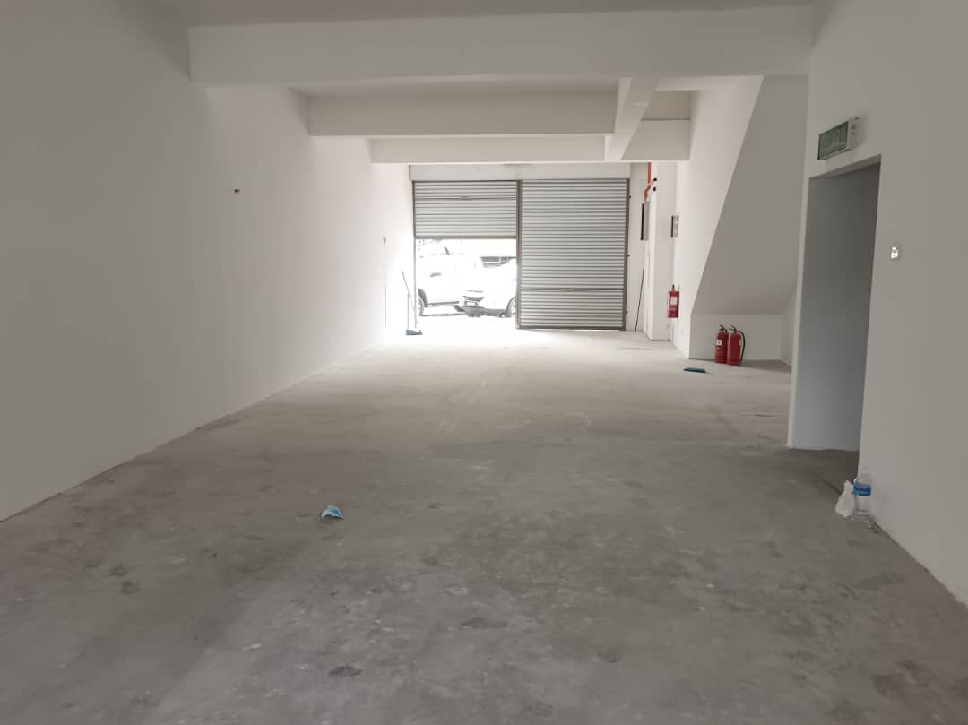 Bandar mahkota cheras 3 and half storey shop - photo 3