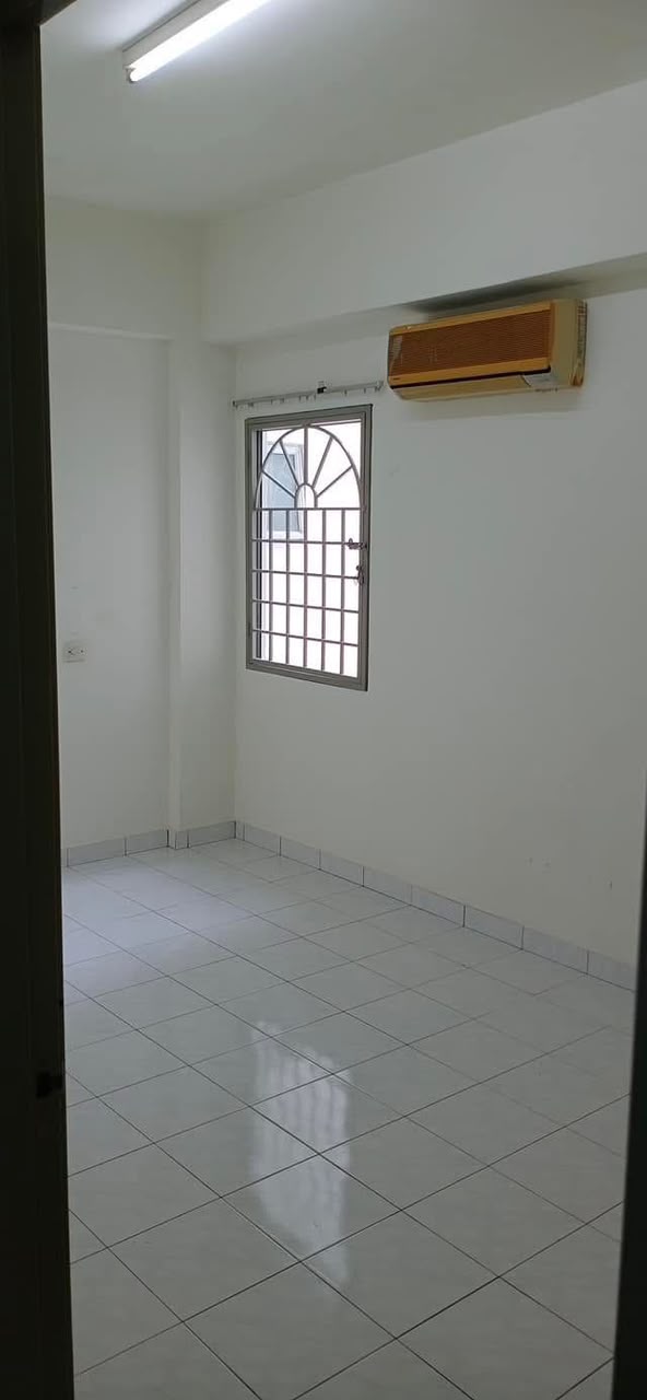 Kajang Taman Bukit Mewah Pangsapuri Ria - photo 4