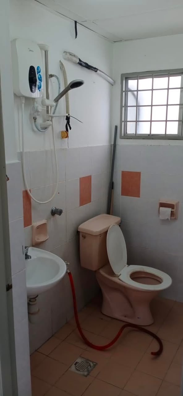 Kajang Taman Bukit Mewah Pangsapuri Ria - photo 3