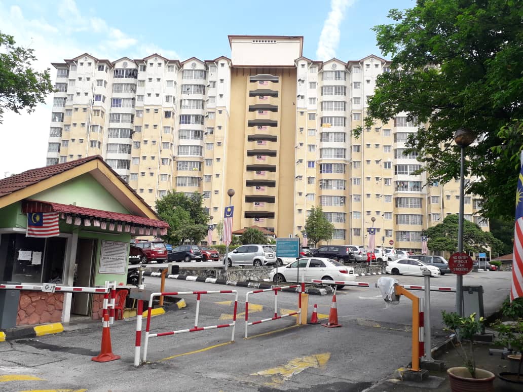 Pangsapuri Merak Bandar Kinrara - photo 2
