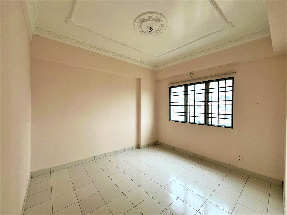 Renovated Langat Jaya Condominium, Hulu Langat - photo 4