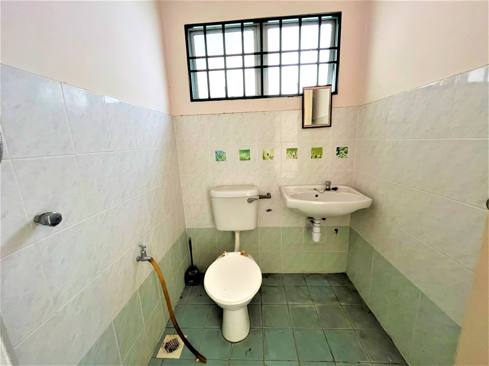Renovated Langat Jaya Condominium, Hulu Langat - photo 6