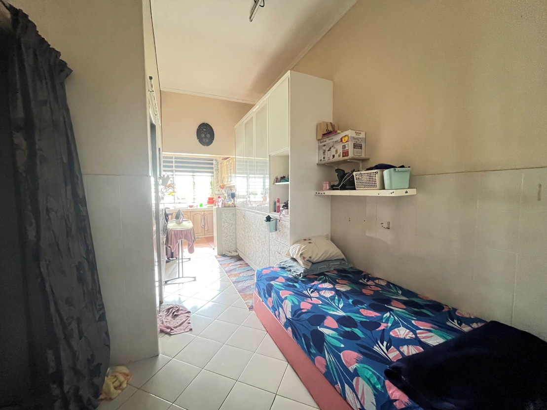 Extended double storey terrace Antara Gapi - photo 6
