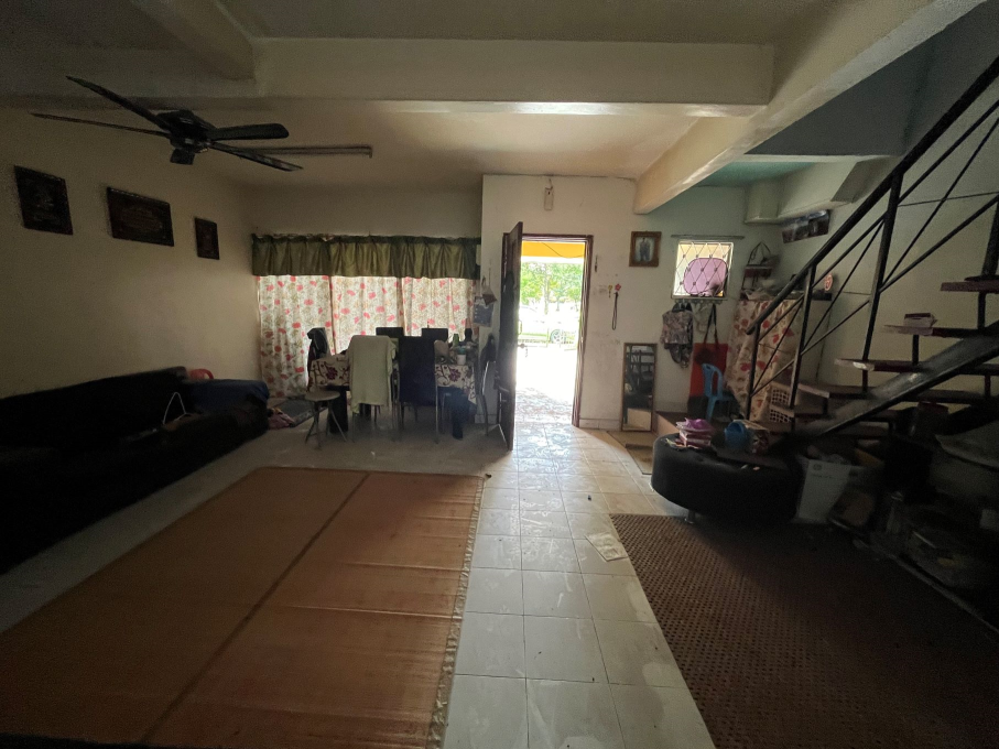 Double storey terrace Seri Damak Seri Andalas jaya - photo 2