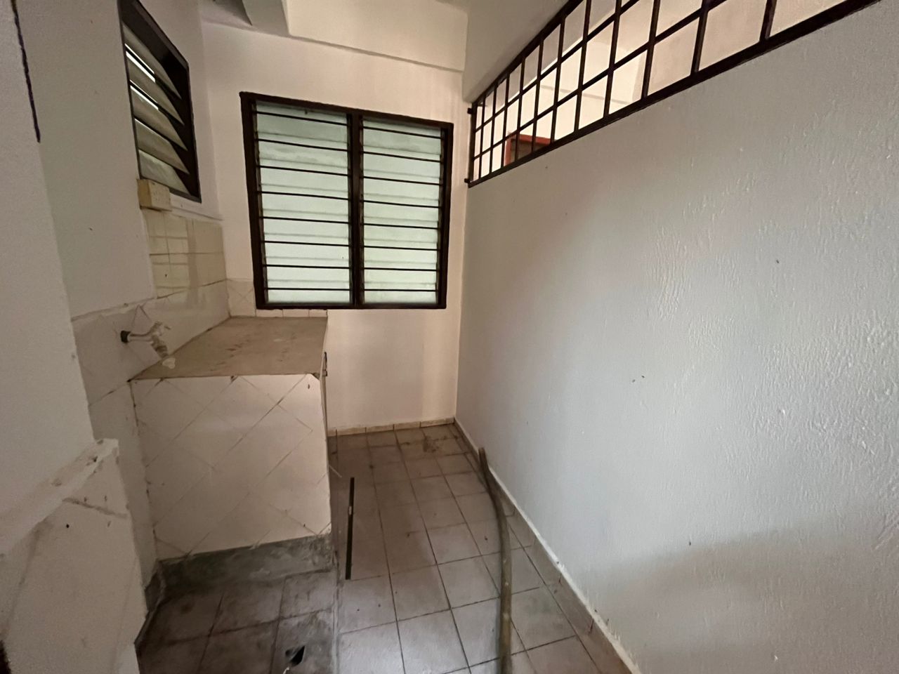 Medium Cost Apartment Taman Tun Teja Rawang - photo 3