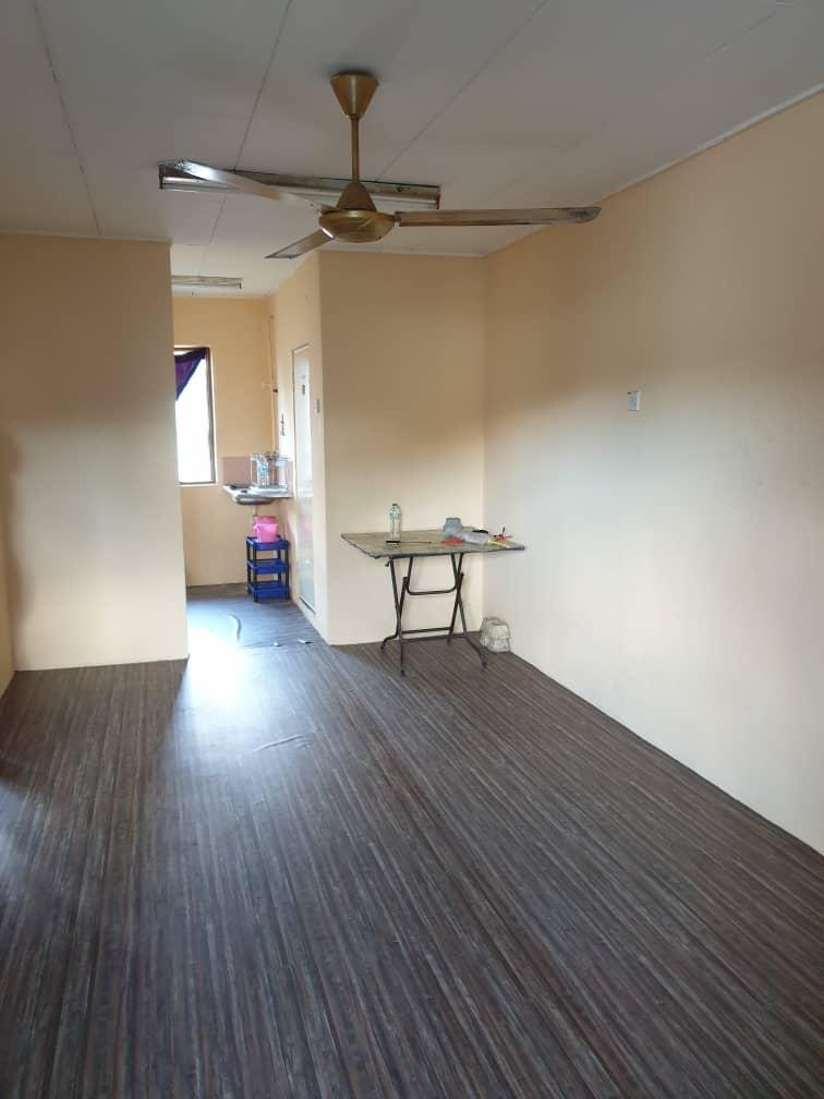 Flat terbaik low density B4 Seksyen 2 Wangsa maju - photo 2