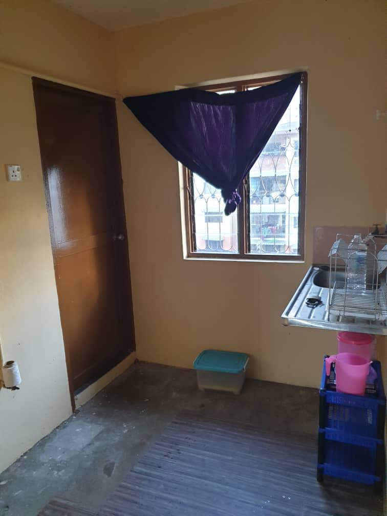 Flat terbaik low density B4 Seksyen 2 Wangsa maju - photo 3