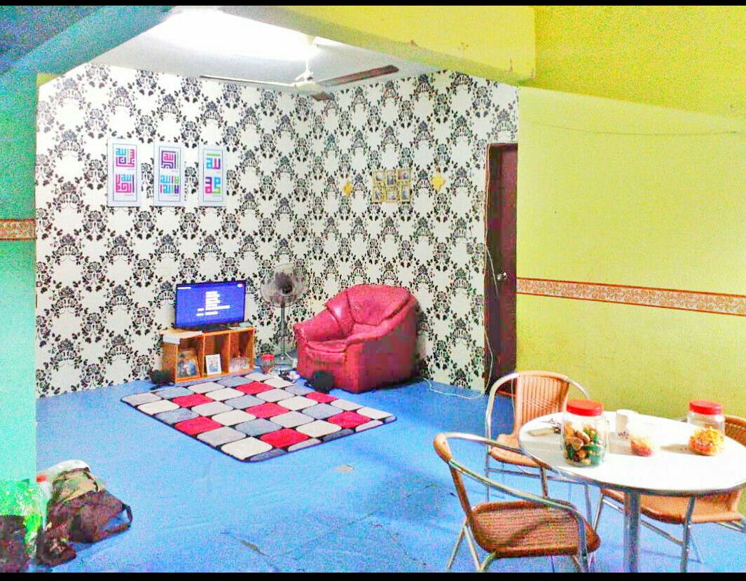 Murah dan Cantik Shop apartment, 2nd Floor Endlot - photo 1