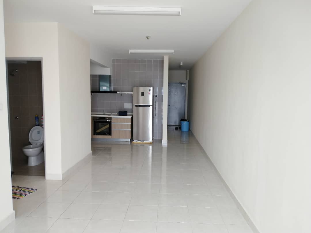 New partly furn FREEHOLD MASRECA 19 APT, CYBERJAYA - photo 2