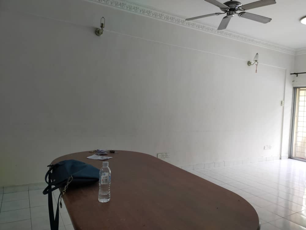 Partly furnish Apartment Selasih Damansara Damai - photo 2