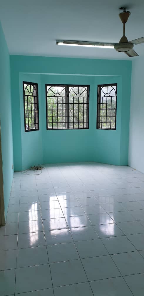 HOT Impian Apartment Damansara Damai low density - photo 2