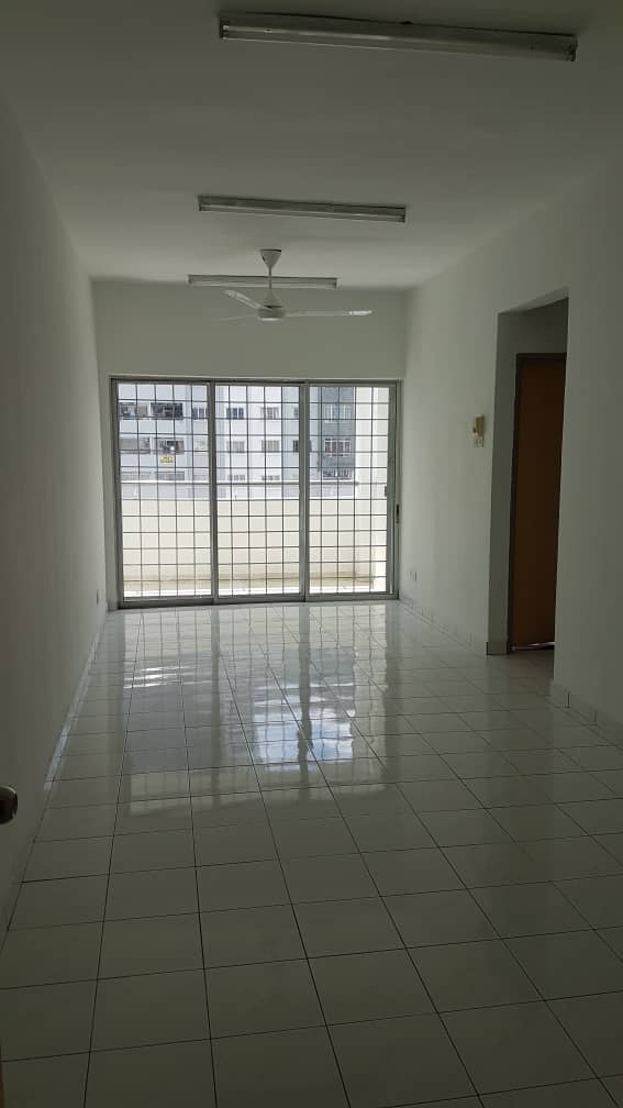 BELOW MARKET SURIA KIPARK DAMANSARA - photo 4