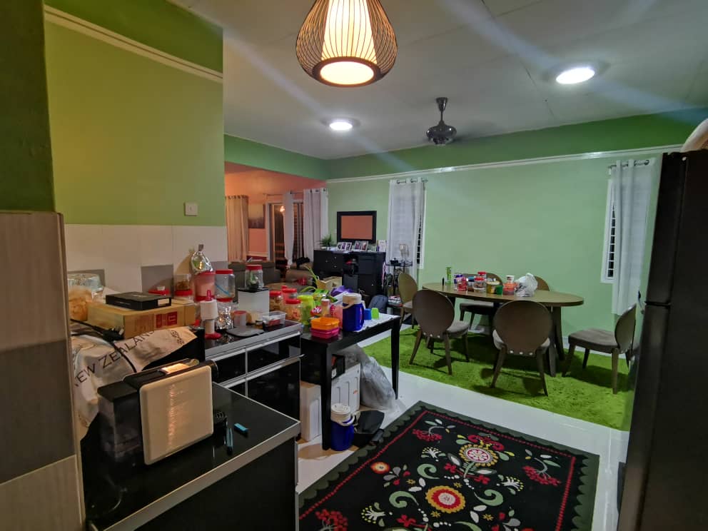 END LOT TOWNHOUSE TAMAN AMANSIARA SELAYANG - photo 3