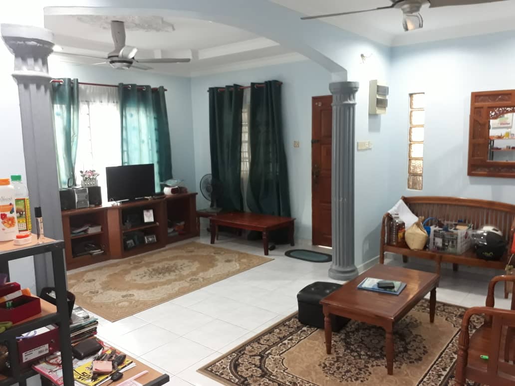Cantik Banglo 2 tingkat jalan Kepong Ulu Botani - photo 2