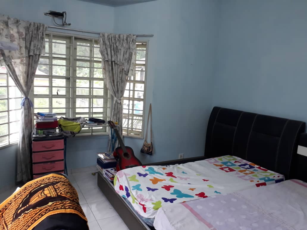 Cantik Banglo 2 tingkat jalan Kepong Ulu Botani - photo 4