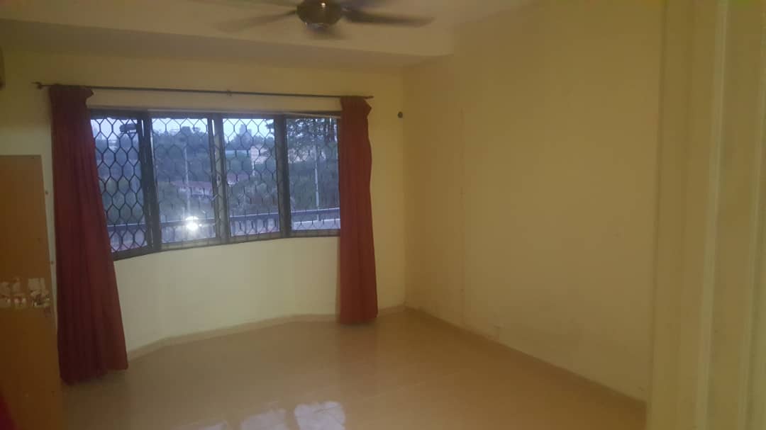 old style condo 4bed Sri kinabalu Seksyen 10 Wangs - photo 3