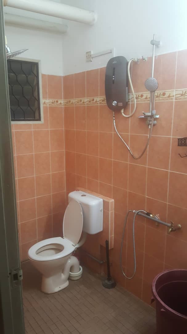 old style condo 4bed Sri kinabalu Seksyen 10 Wangs - photo 5
