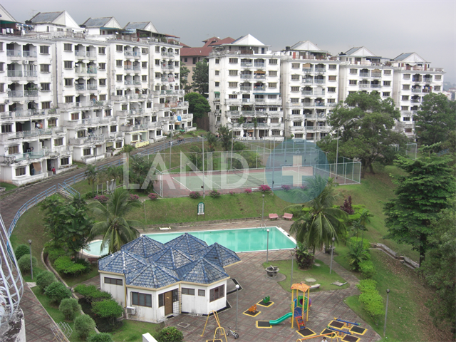 old style condo 4bed Sri kinabalu Seksyen 10 Wangs - photo 6