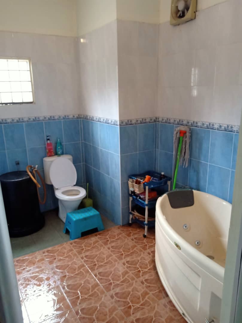 Rumah corner besar dekat dengan bandar baru sungai - photo 3