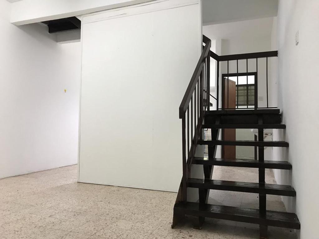 2 storey sri gombak near Main road MRR2