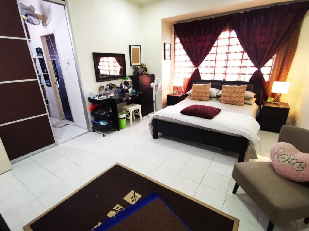 CORNER LOT TAMAN SUT ...