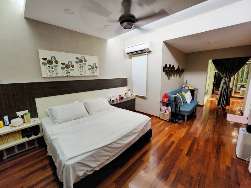 RENOVATED FURNISHED 3 STY SURIA HOMES SEGAMBUT - photo 5