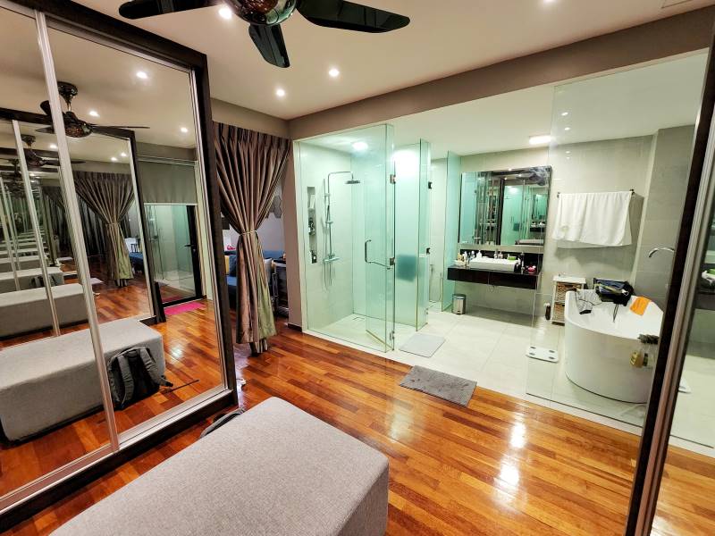 RENOVATED FURNISHED 3 STY SURIA HOMES SEGAMBUT - photo 13