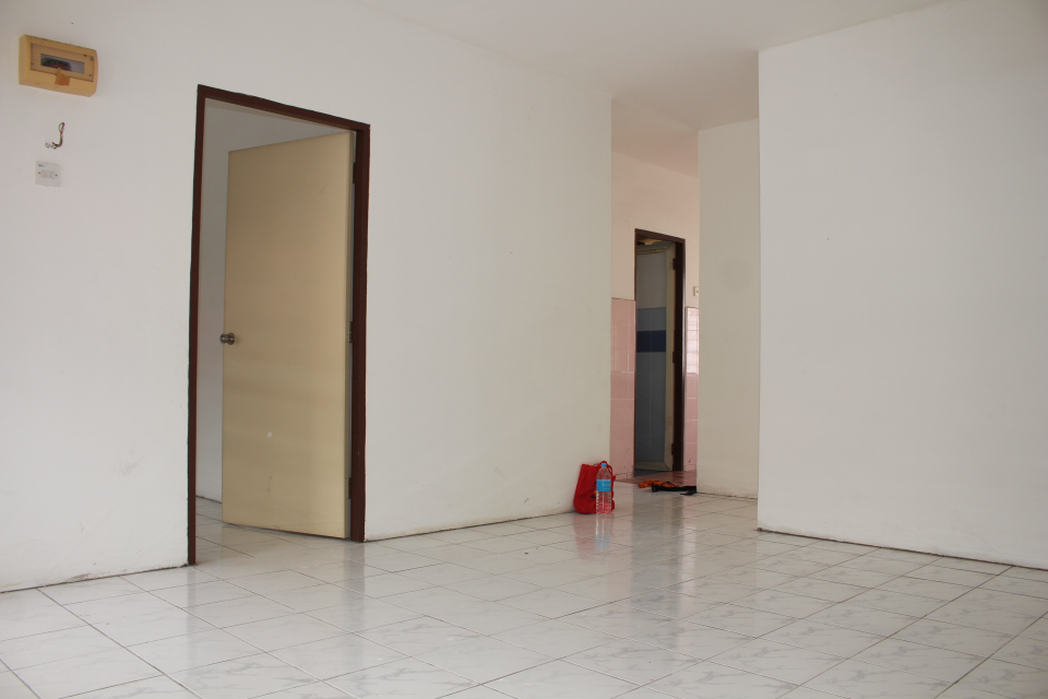 Freehold Low Cost Flat Baiduri Bandar Tasik Kesuma