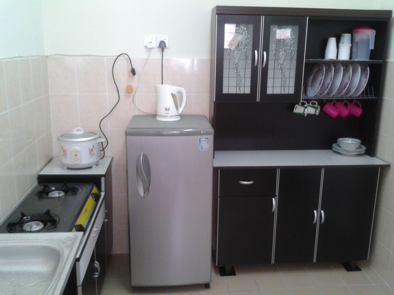 PARTLY FURNISHED SRI HIJAUAN UKAY PERDANA - photo 5