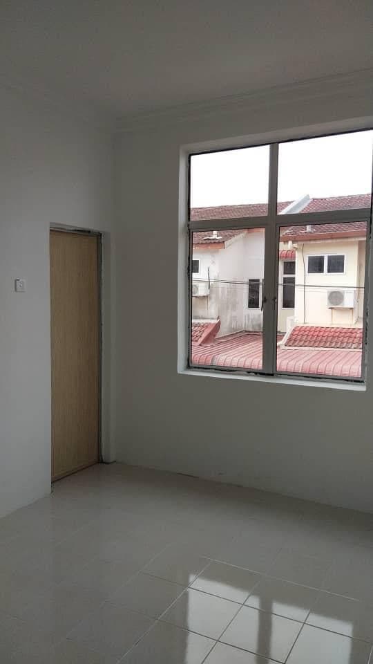 Teres Dua Tingkat  Taman Batik Sg Petani Kedah - photo 2