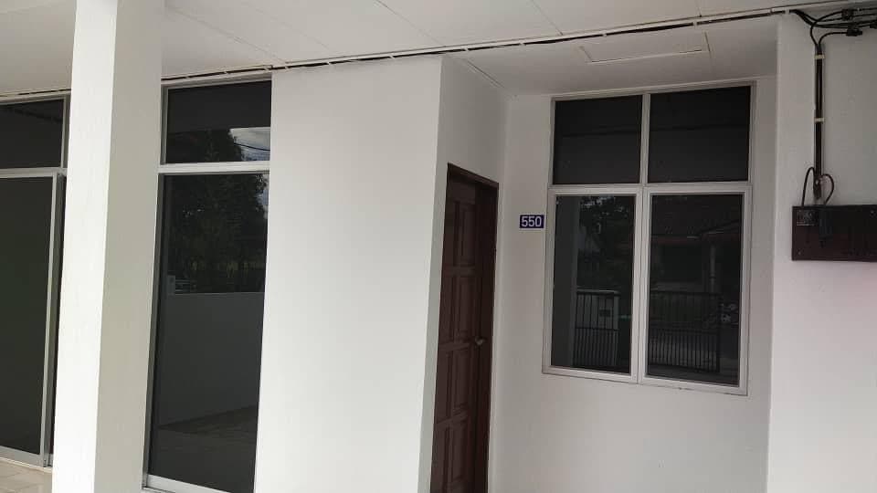 Teres Dua Tingkat  Taman Batik Sg Petani Kedah - photo 3
